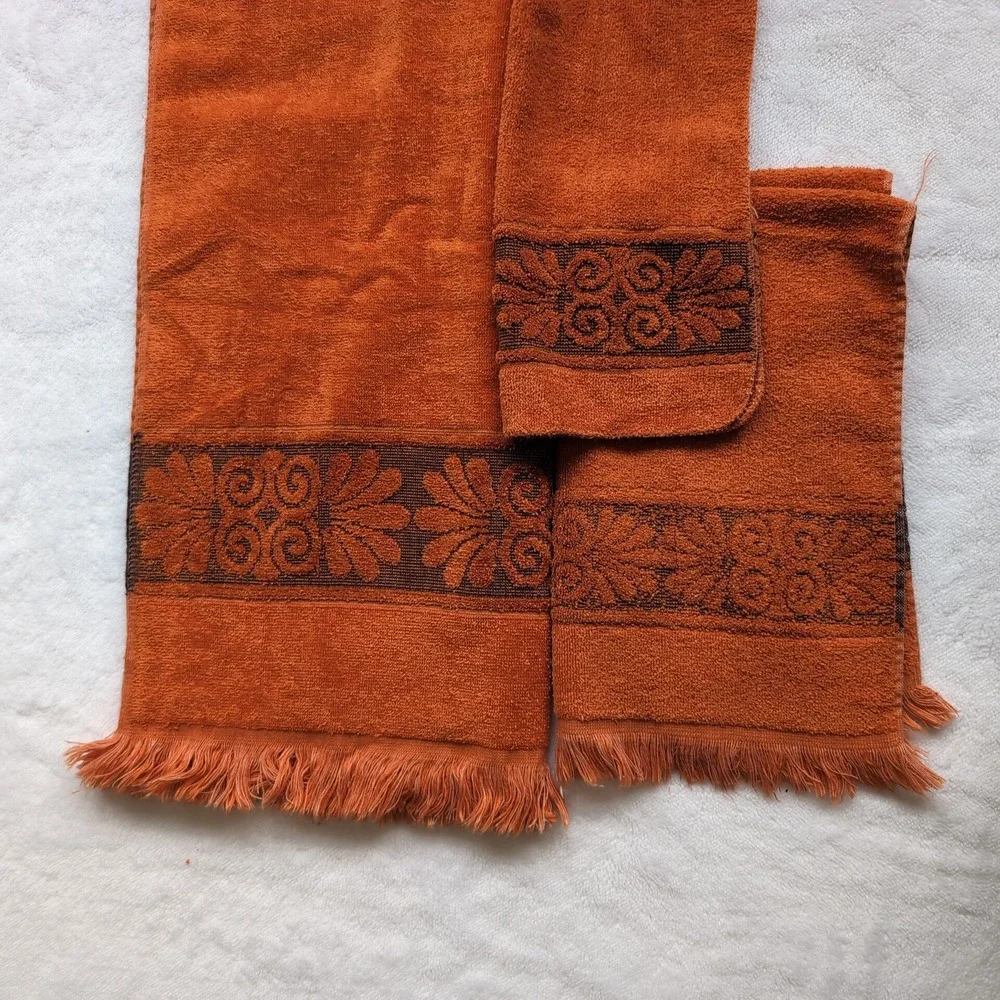 Vintage Cannon Monticello Towel Set Burnt Orange MCM 70s Sculpted Floral Fringe